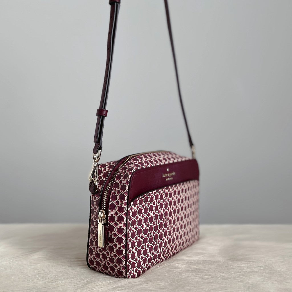 Kate Spade Burgundy Leather Pattered Front Logo Crossbody Shoulder Bag Like New