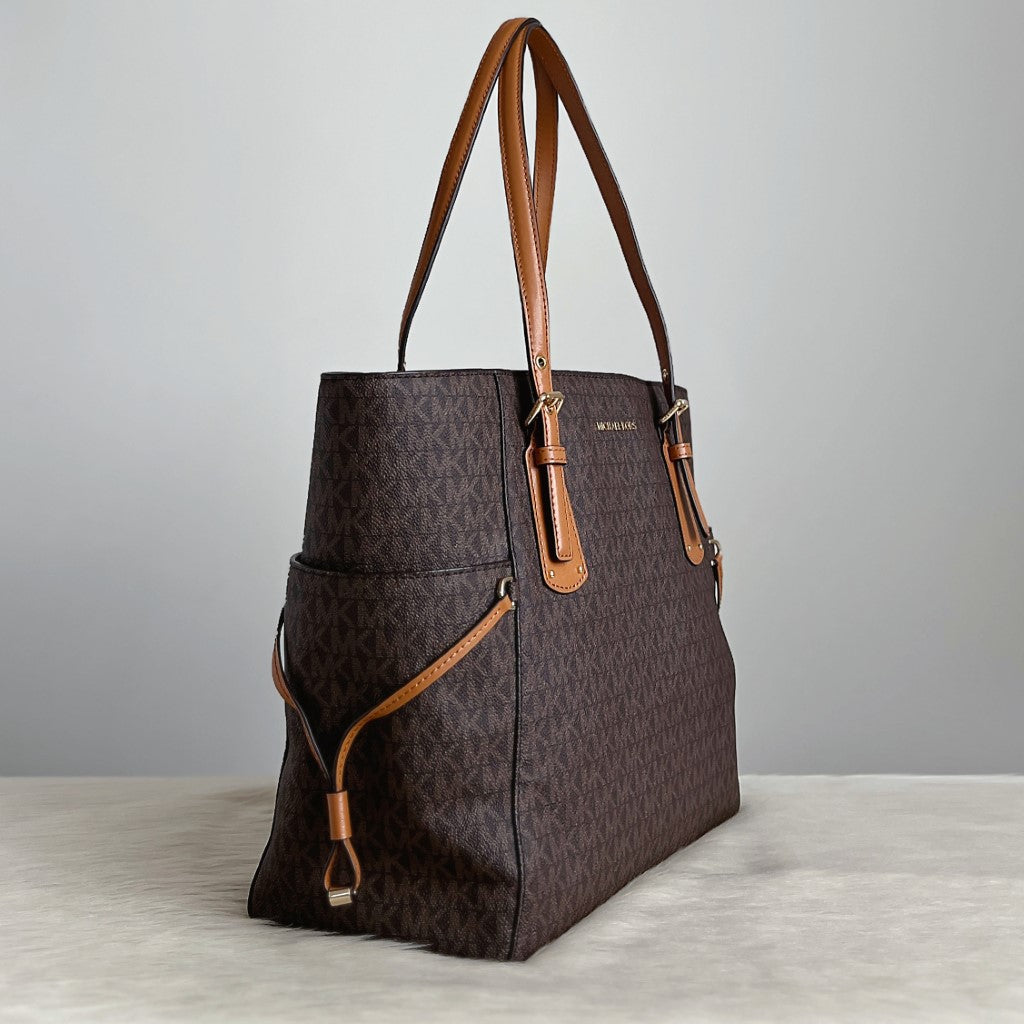Michael Kors Caramel Leather Triple Compartment Career Shoulder Bag Like New