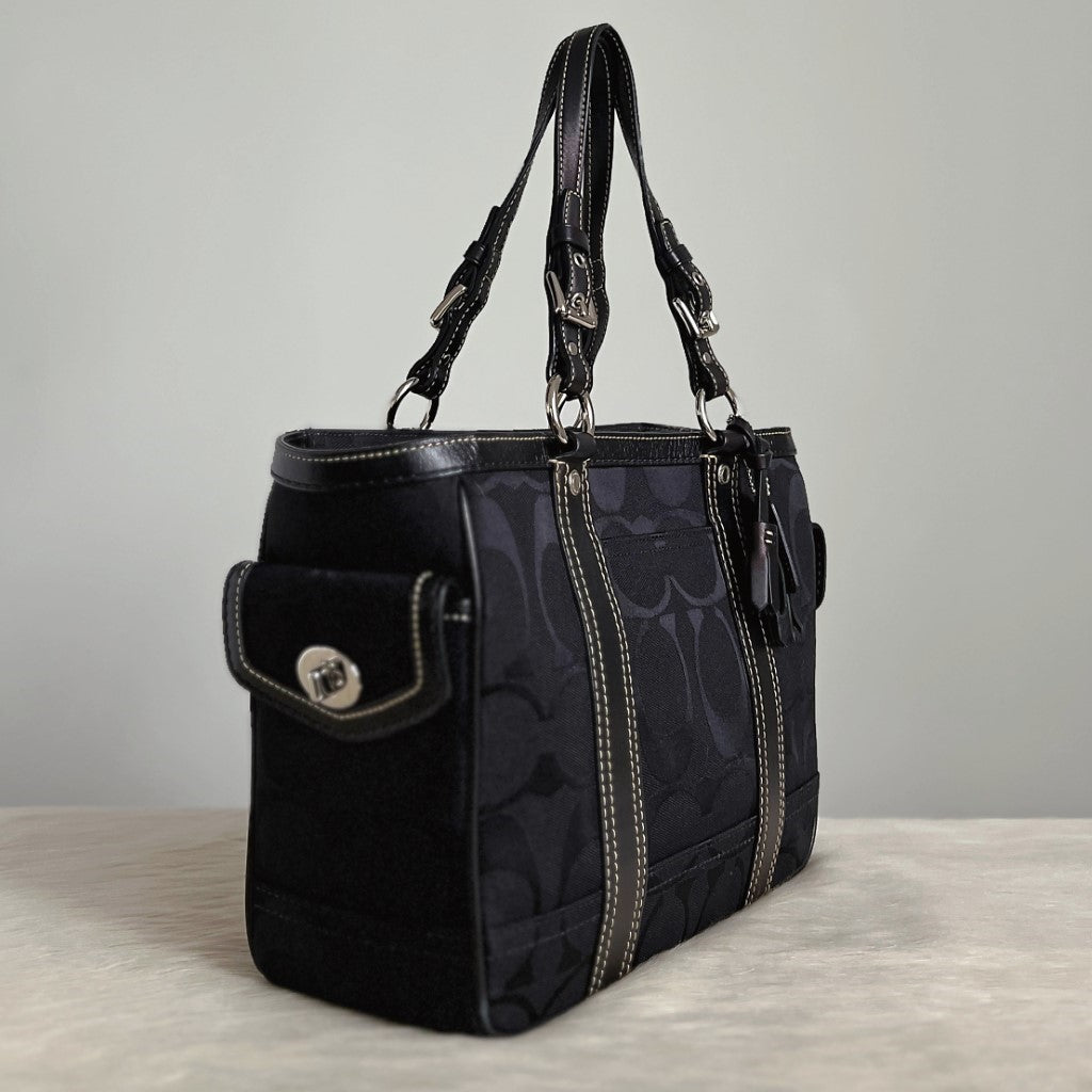 Coach Black Leather Monogram Side Pocket Shoulder Bag Excellent