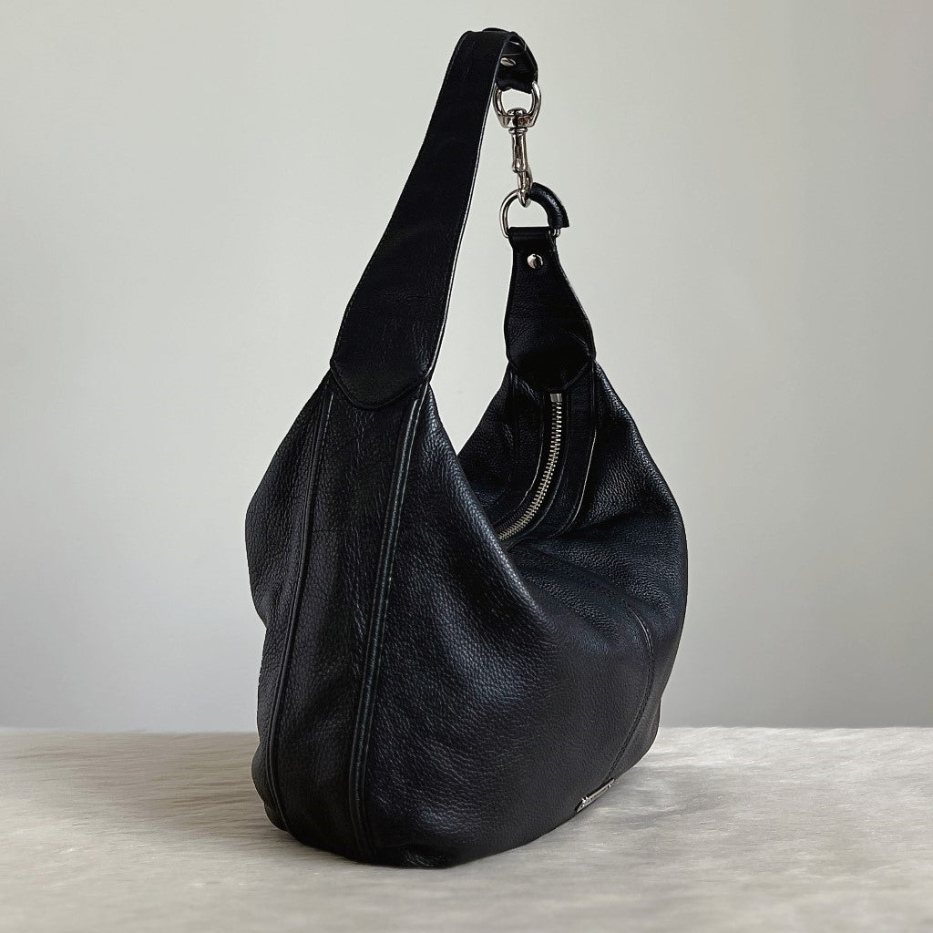 Coach Black Leather Slouchy Front Logo Shoulder Bag Excellent