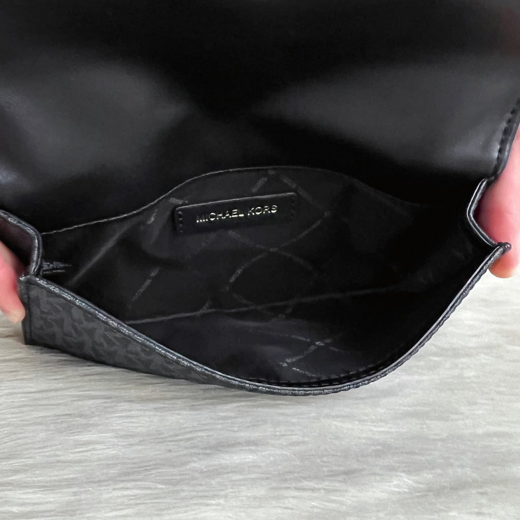 Michael Kors Black Leather Monogram Crossbody Shoulder Bag Like New