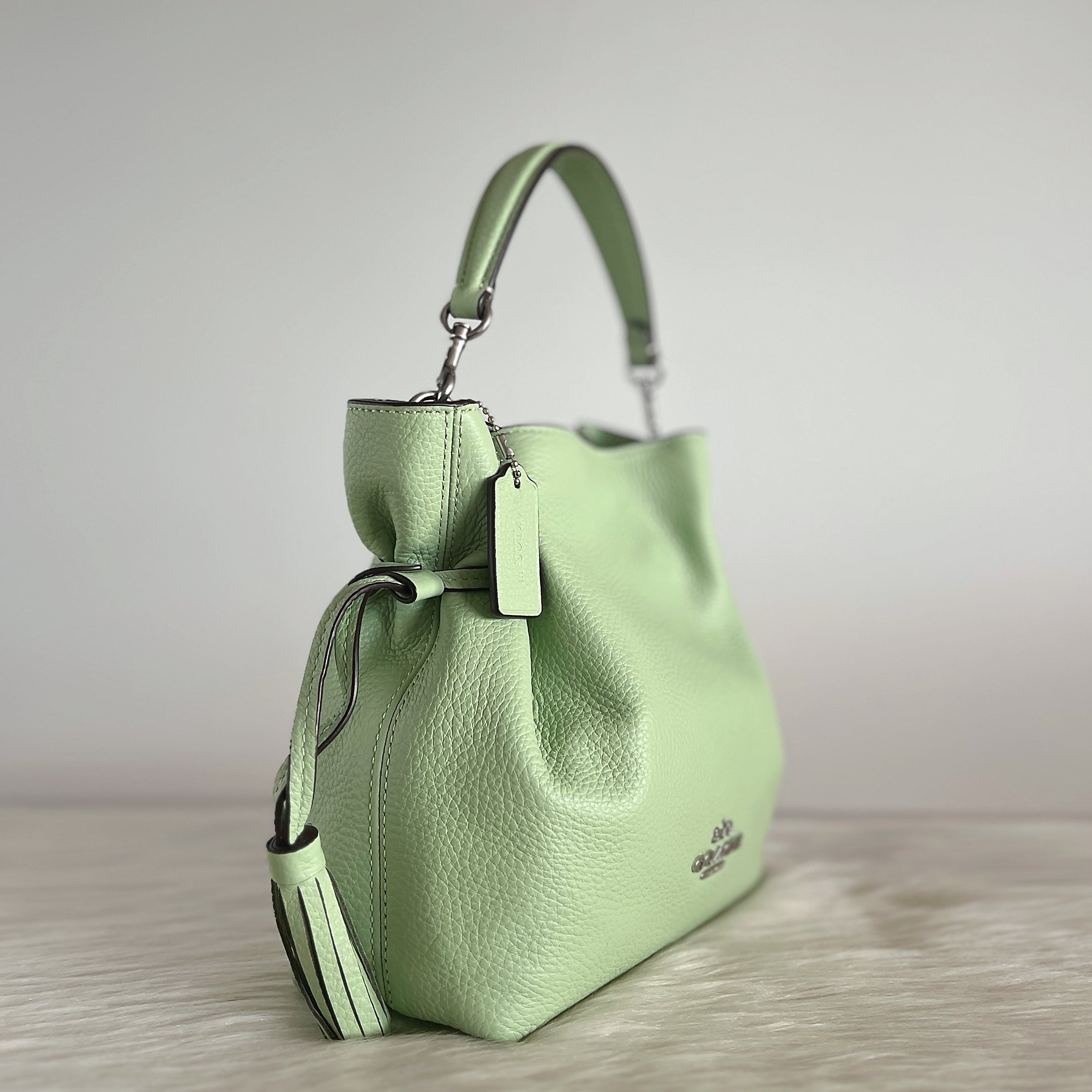 Coach Mint Leather Drawstring Bucket 2 Way Shoulder Bag Like New