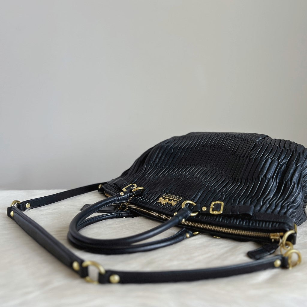 Coach Black Leather Front Buckle Detail 2 Way Shoulder Bag Excellent