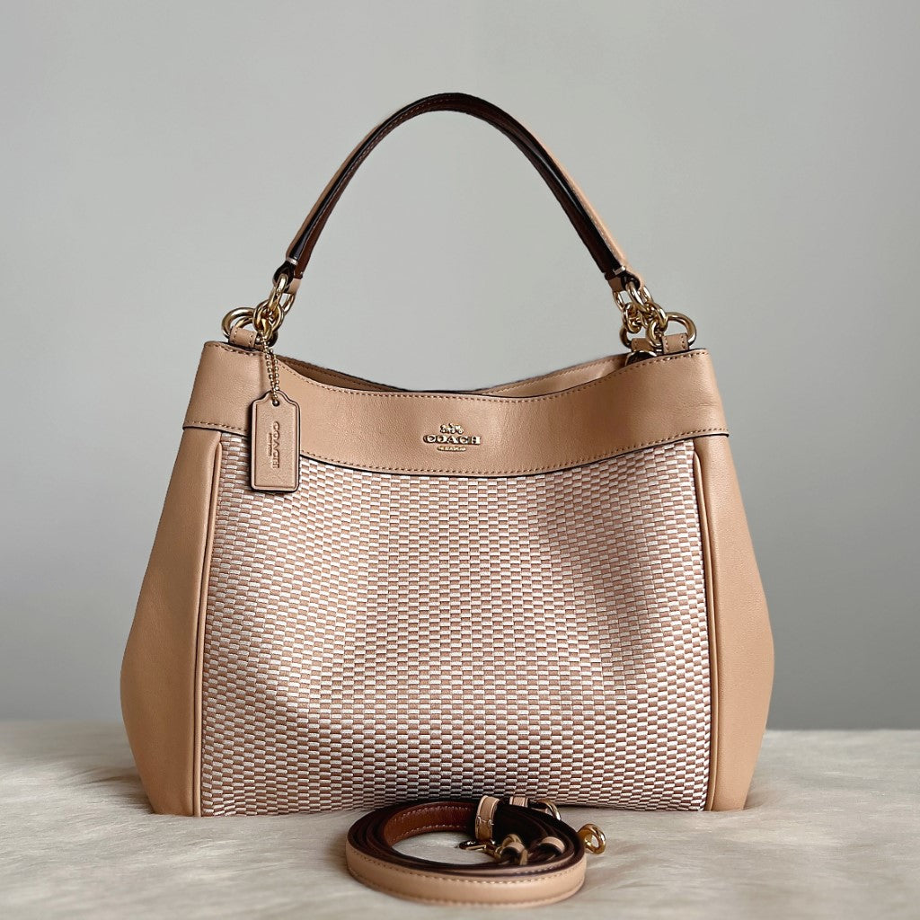 Coach Nude Leather Front Logo Patchwork 2 Way Shoulder Bag Like New