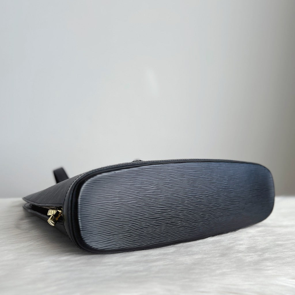 Louis Vuitton Black Epi Leather Lussac Large Shoulder Bag