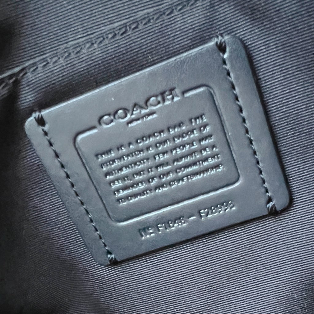 Coach Black Leather Chain Detail 2 Way Shoulder Bag Excellent