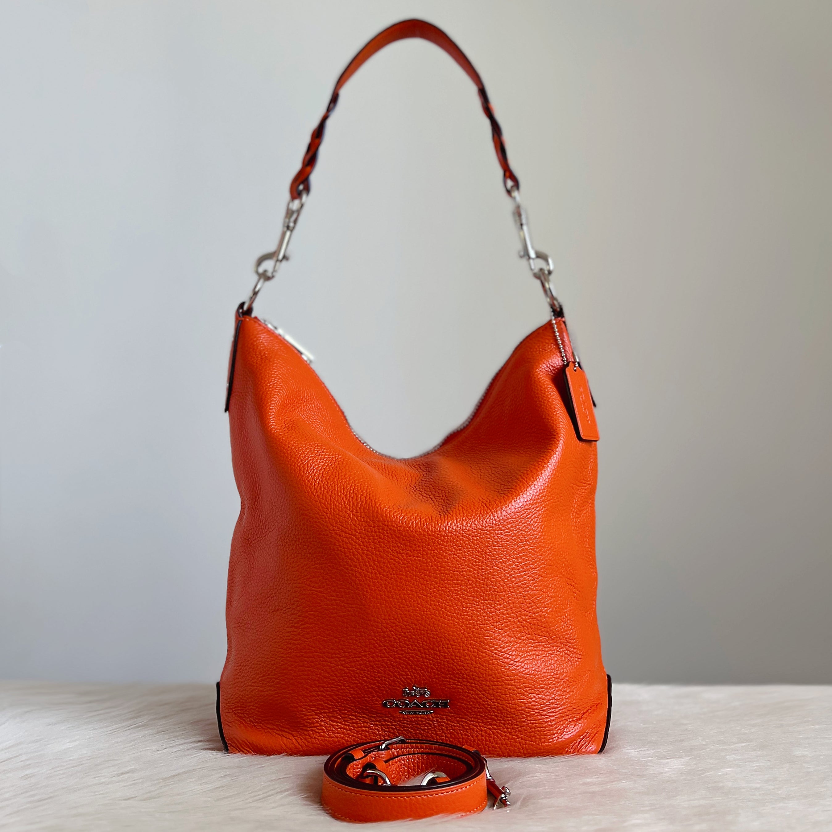 Coach Orange Leather Slouchy Bucket 2 Way Shoulder Bag Like New