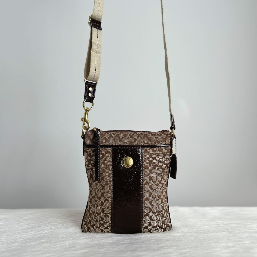 Coach Patent Brown Leather Monogram Patchwork Crossbody Shoulder Bag Like New