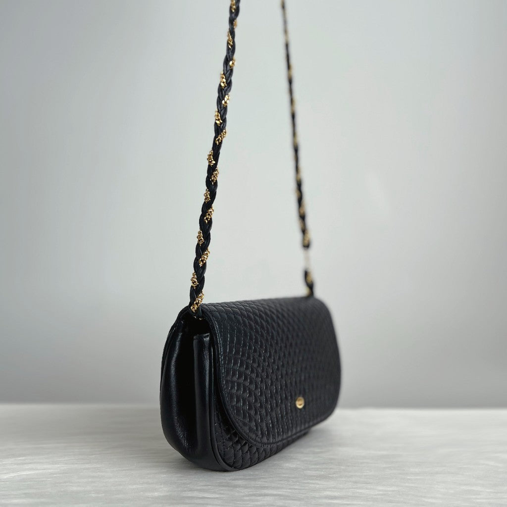 Bally Black Leather Quilited Front Logo Crossbody Shoulder Bag Excellent