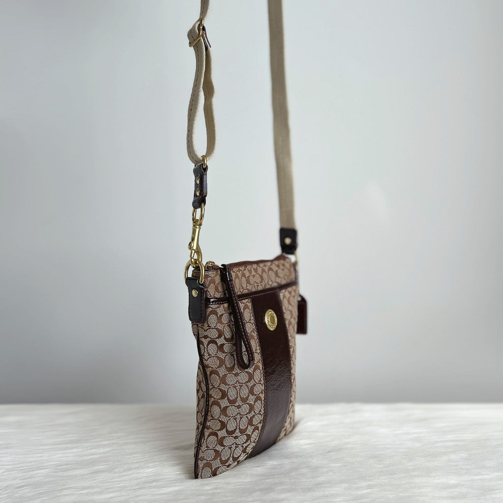 Coach Patent Brown Leather Monogram Patchwork Crossbody Shoulder Bag Like New