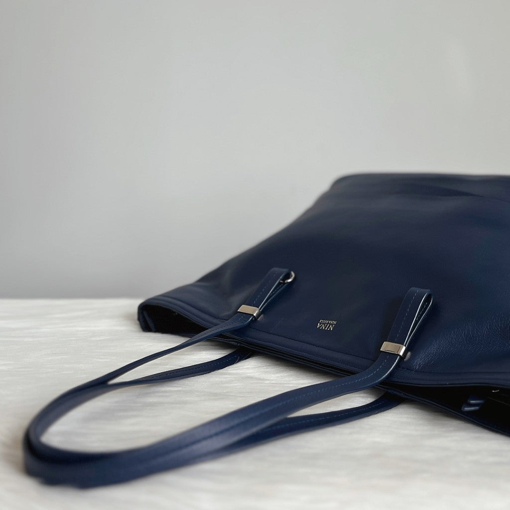 Nina Ricci Navy Leather Triple Compartment Career Shoulder Bag Like New
