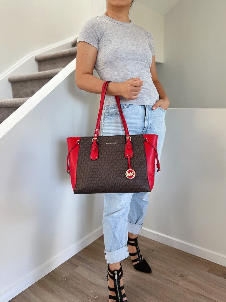 Michael Kors Red Leather Monogram Drawstring Career Shoulder Bag Excellent