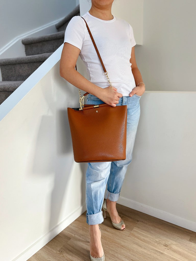 Ralph Lauren Caramel Leather Bucket 2 Way Shoulder Bag Like New