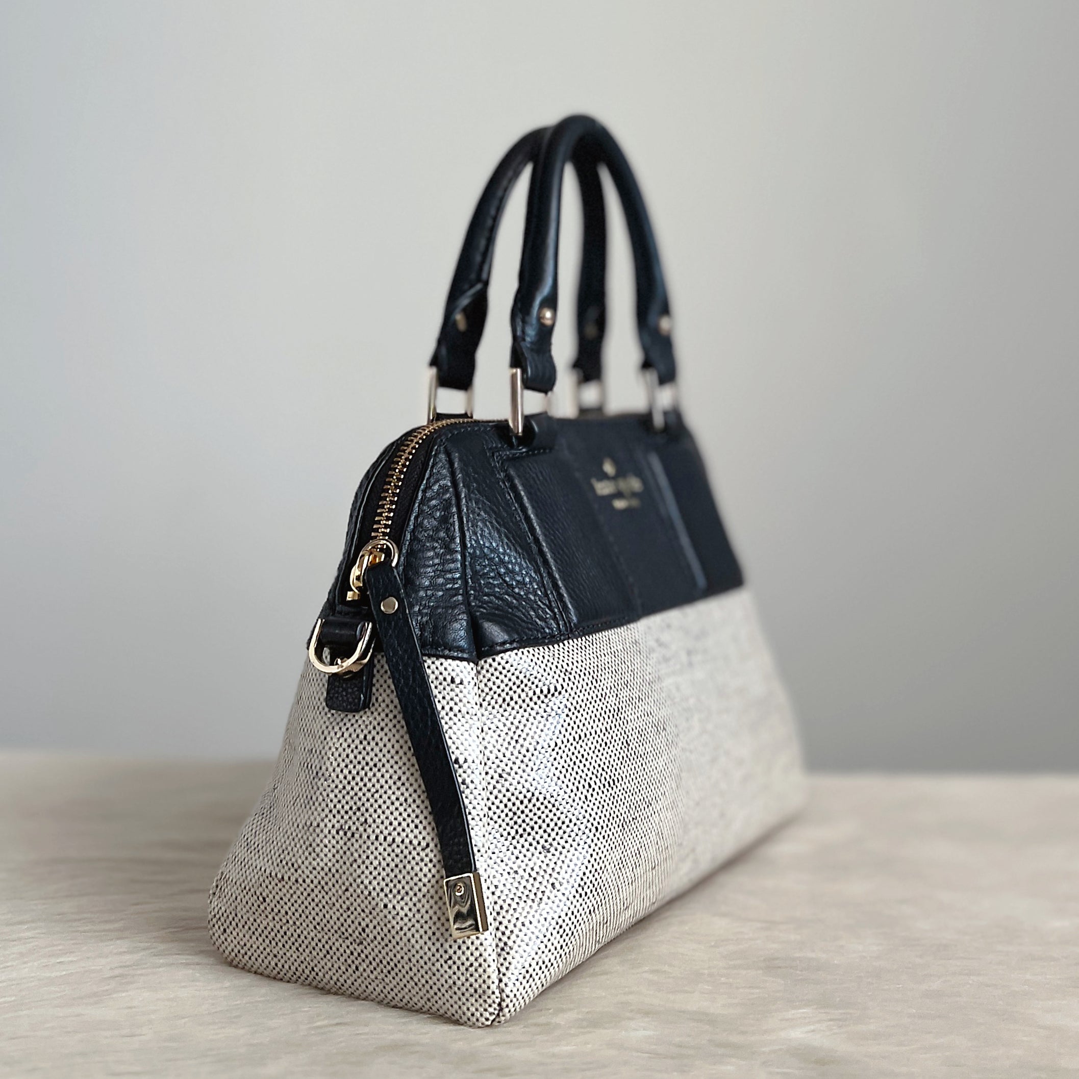 Kate Spade Black Leather Patchwork Front Logo Boston 2 Way Shoulder Bag Excellent