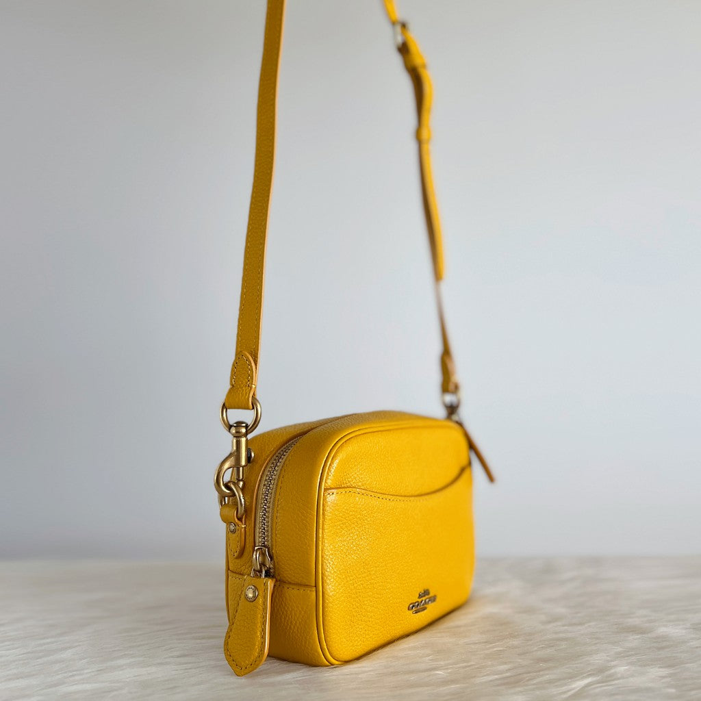 Coach Yellow Leather Front Logo Small Crossbody Shoulder Bag Like New