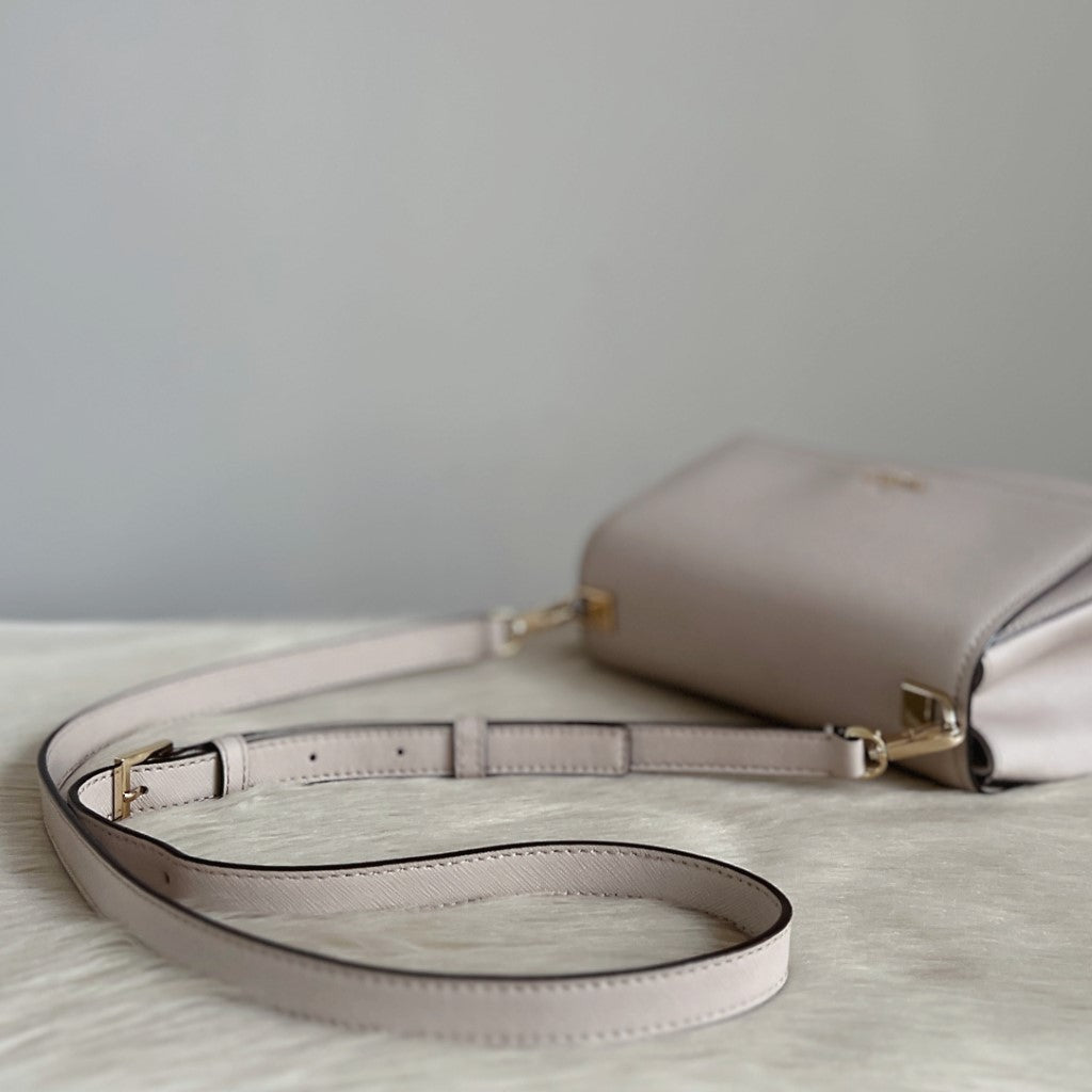 Kate Spade Creamy Leather Front Logo Crossbody Shoulder Bag Excellent