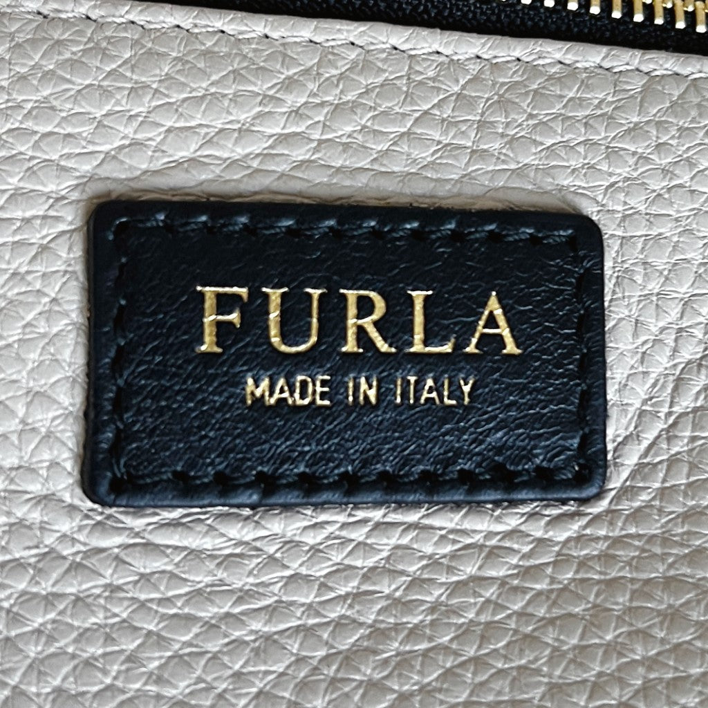 Furla Tri-Tone Leather Front Zip Pocket Carryall Shoulder Bag Excellent