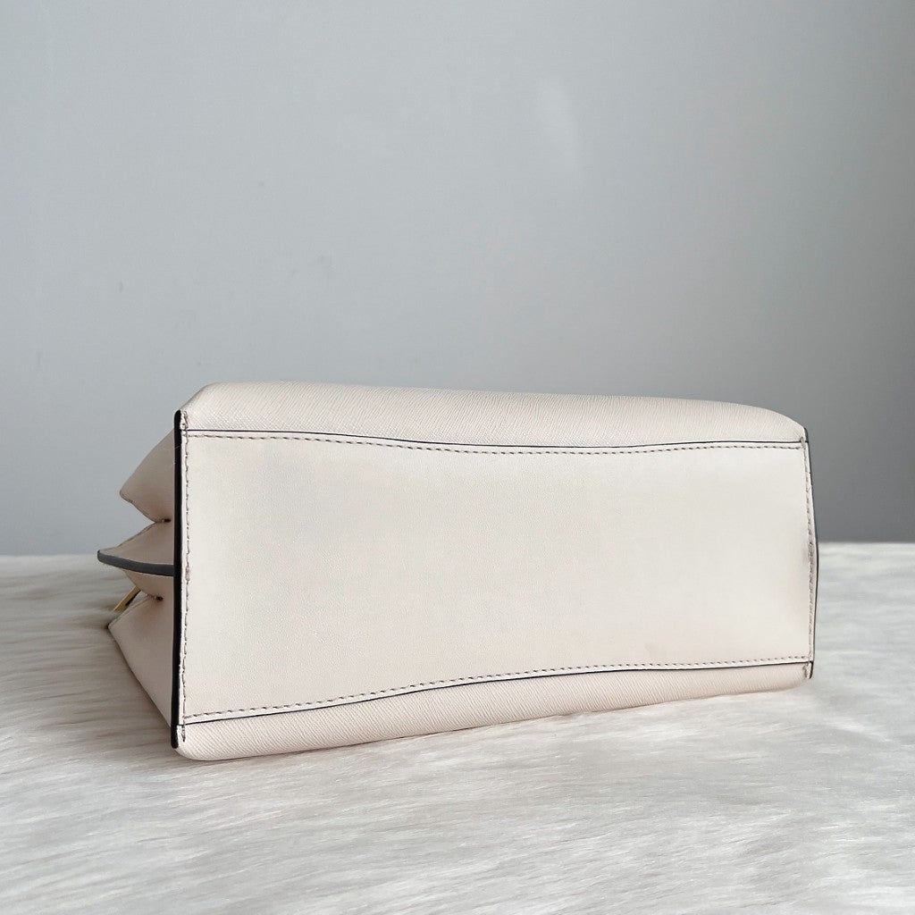Michael Kors Creamy Leather Triple Compartment 2 Way Shoulder Bag Like New