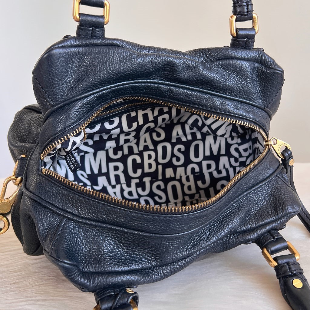 Marc Jacobs Black Leather Classic Q 2 Way Shoulder Bag Excellent