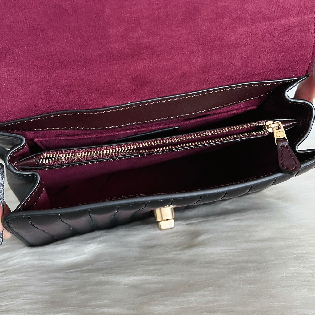 Coach Black Leather Triple Compartment Turn Lock 2 Way Shoulder Bag Like New