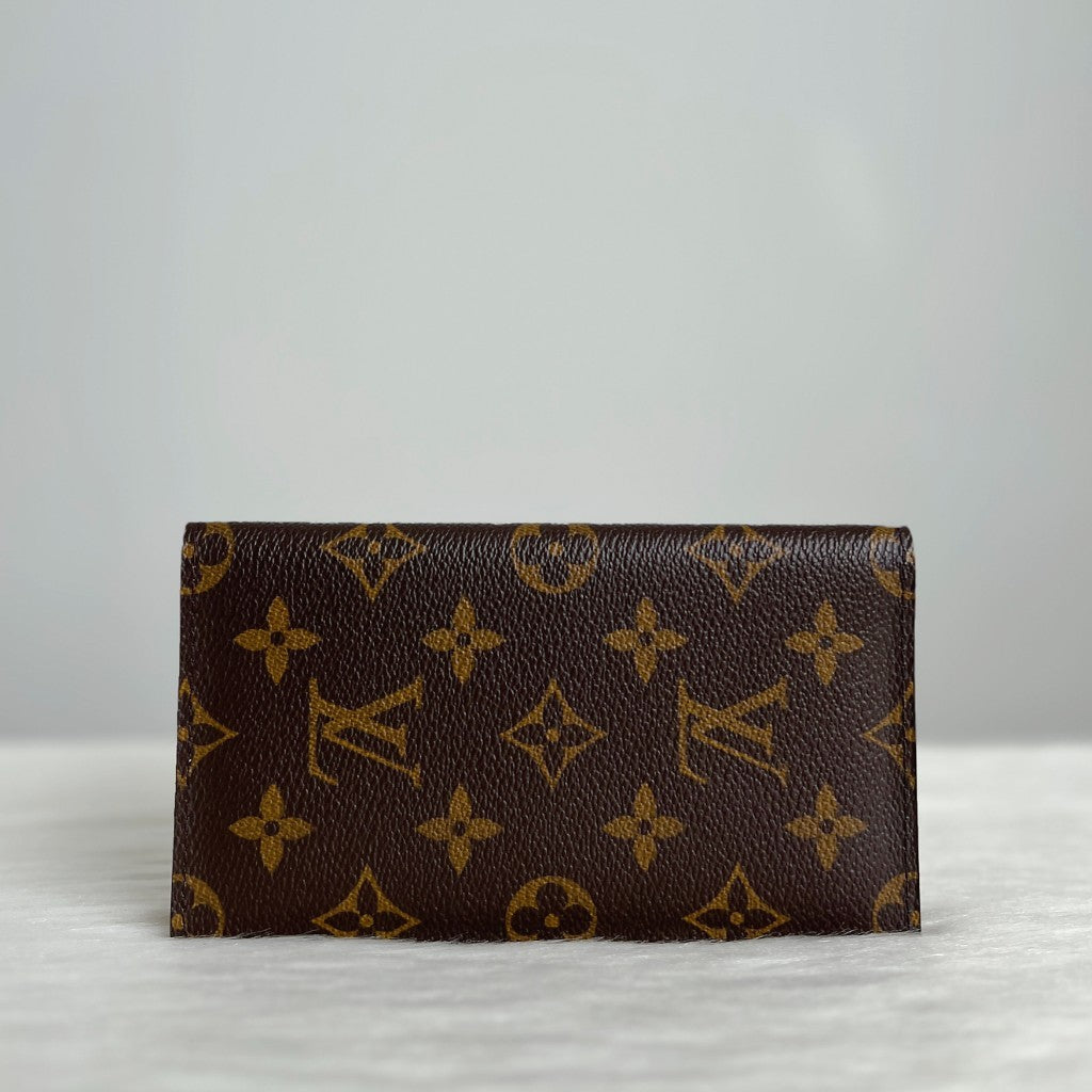 Louis Vuitton Signature Monogram Bi Fold Wallet Excellent
