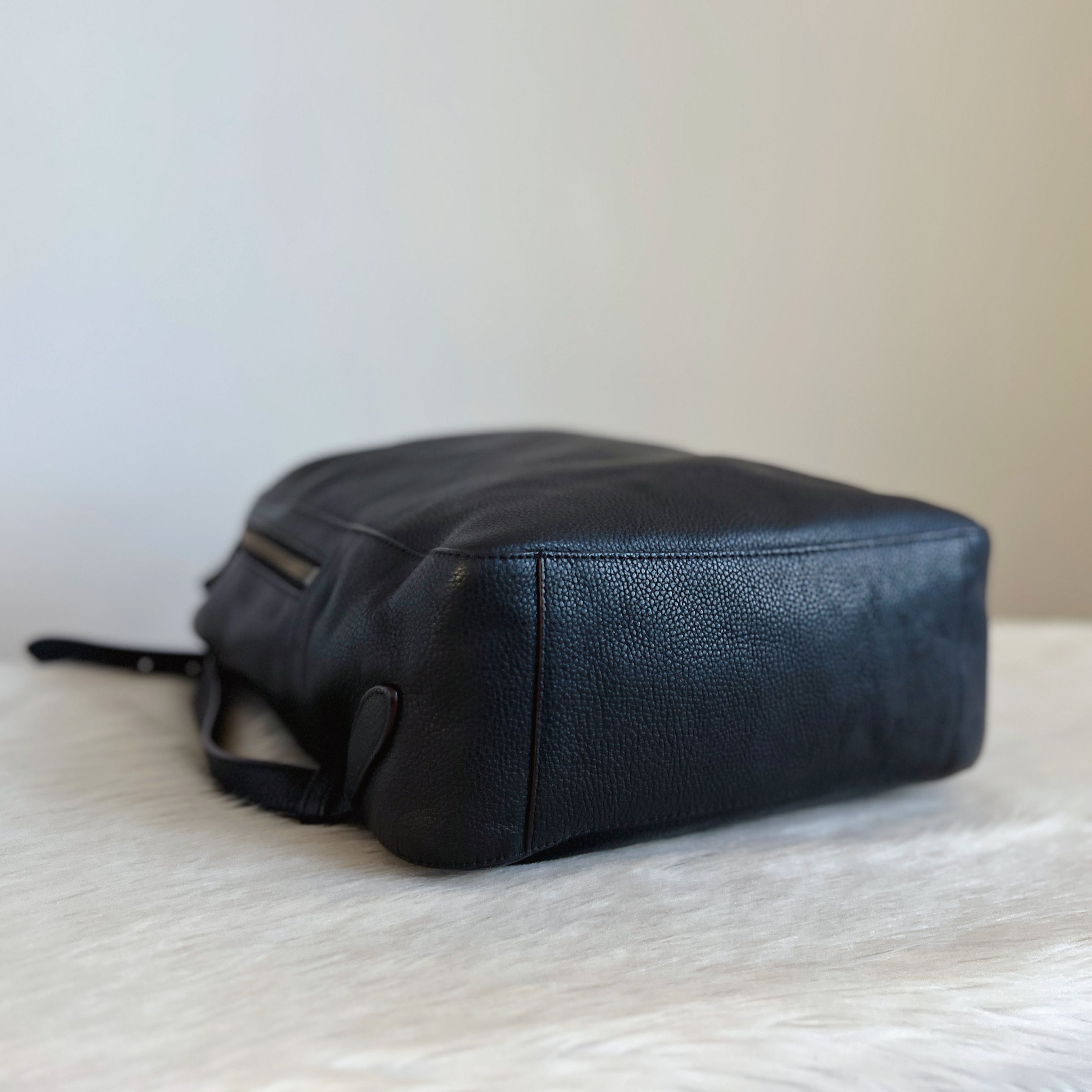 Coach Black Leather Front Zip Pocket Unisex Backpack Excellent