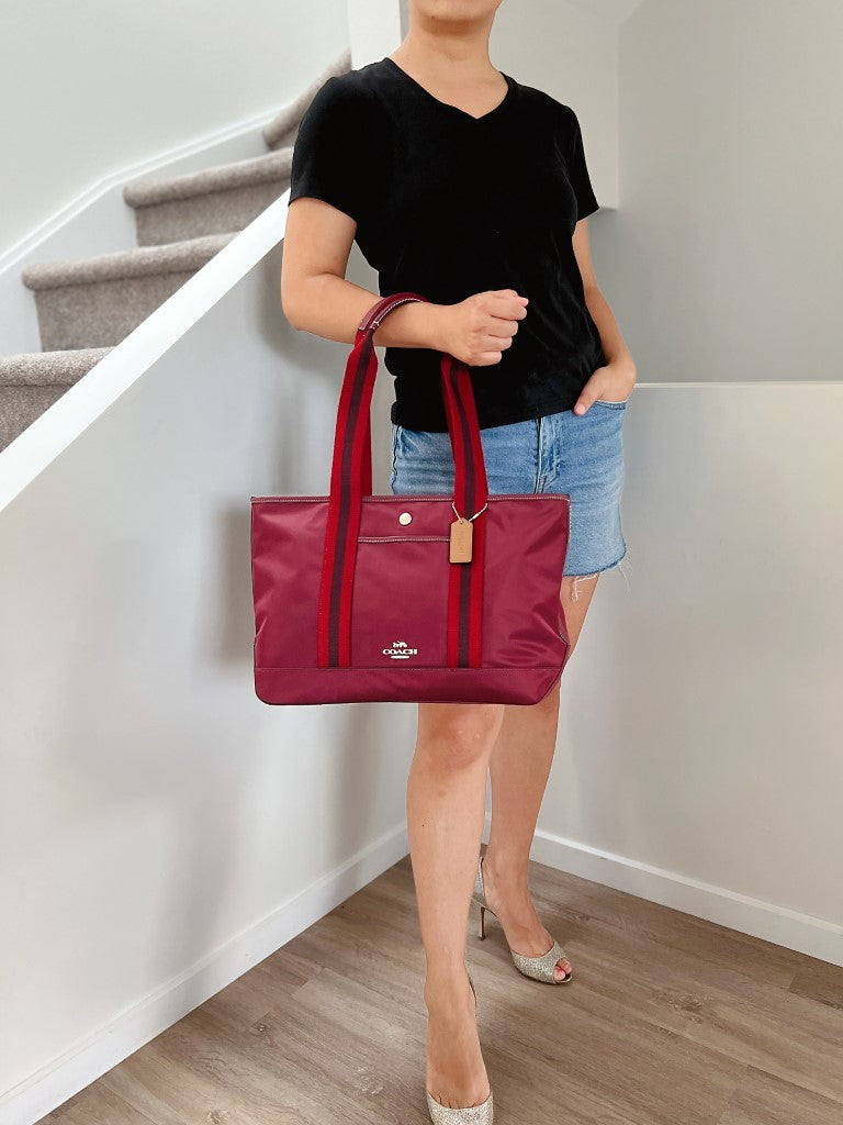 Coach Maroon Front Logo Stripe Strap Carryall Shoulder Bag Like New