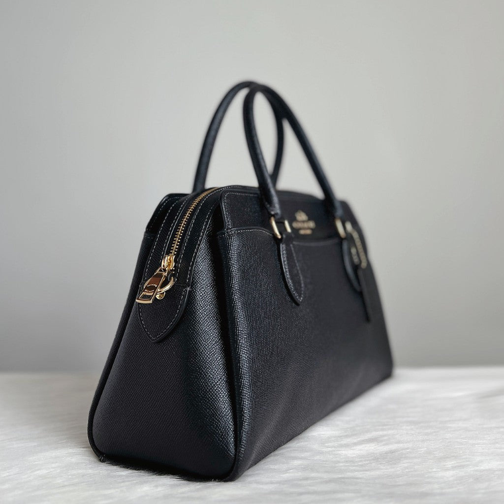 Coach Black Leather Triple Compartment Career 2 Way Shoulder Bag Like New