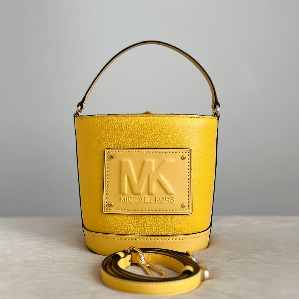 Michael Kors Yellow Leather Bucket 2 Way Shoulder Bag Like New