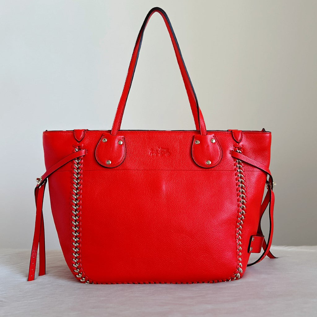 Coach Orange Red Leather Drawstring Pleated Chain Edge Detail Shoulder Bag