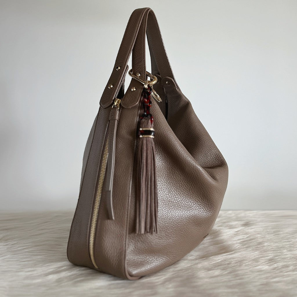 Furla Taupe Leather Side Zip Detail Slouchy 2 Way Shoulder Bag Like New