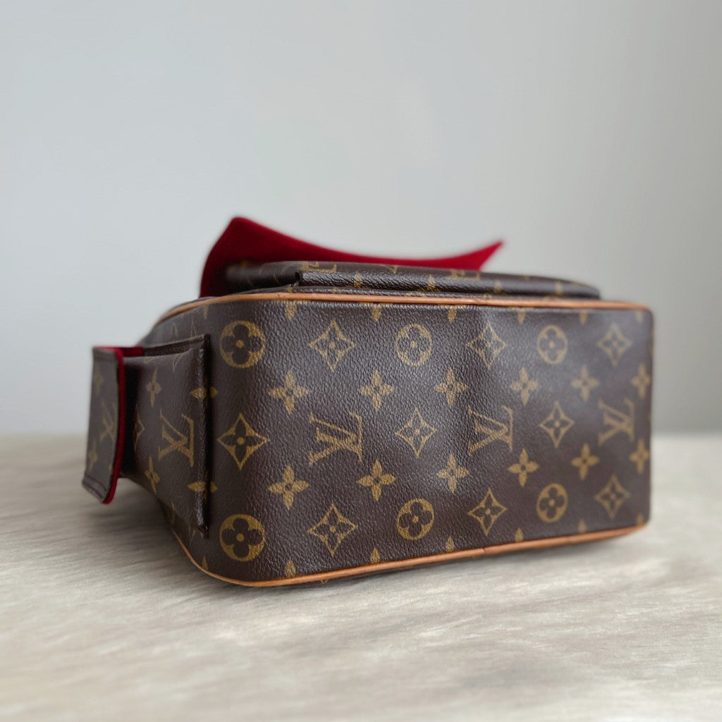 Louis Vuitton Signature Monogram Excentri Cite Tote Bag