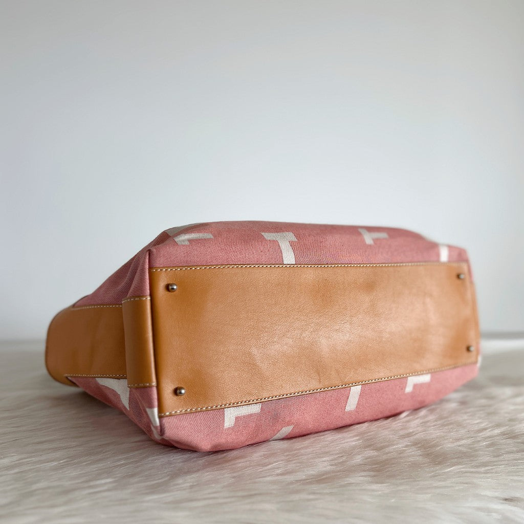 Tod's Beige Leather T Pattern Triple Compartment Shoulder Bag Excellent