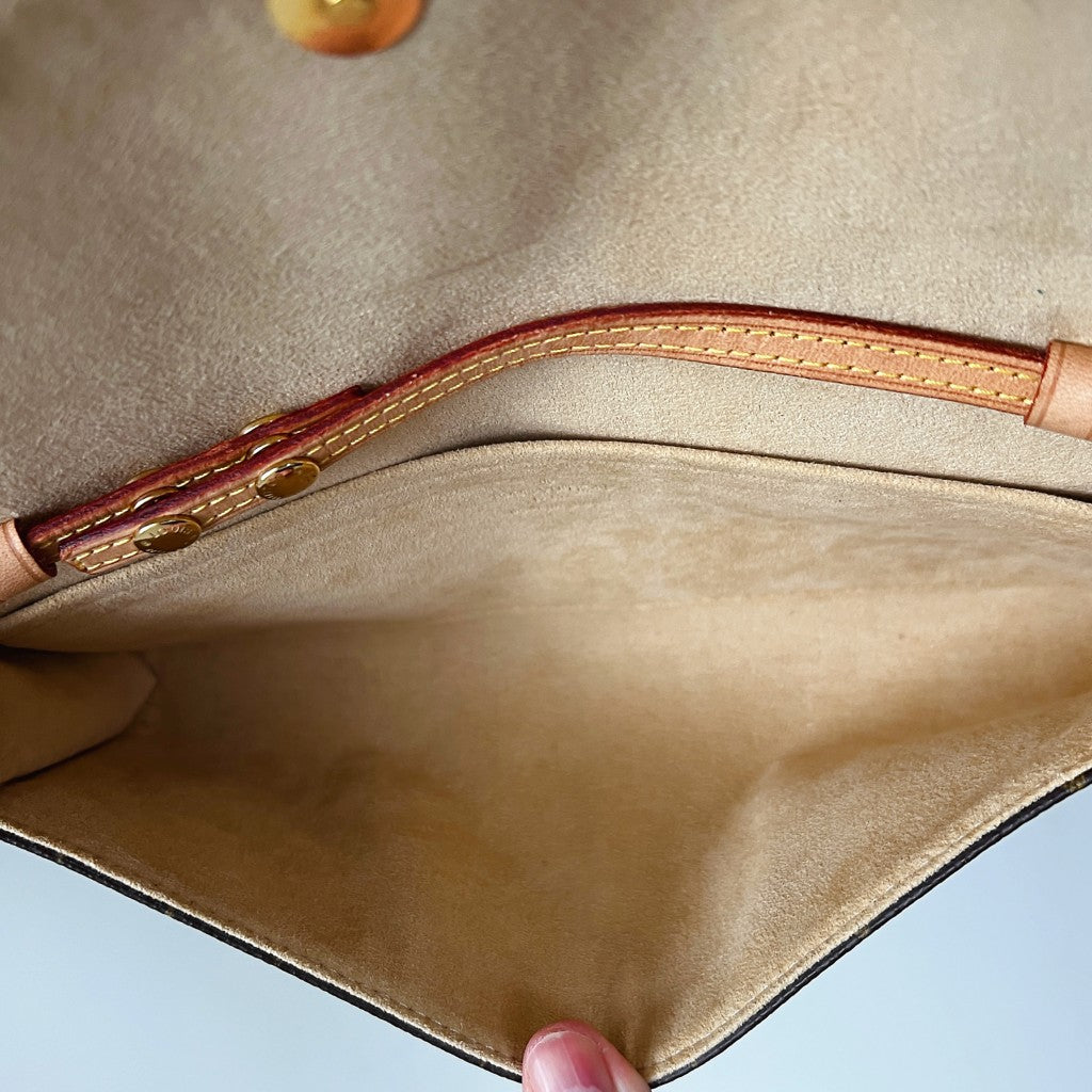 Louis Vuitton Signature Monogram Pochette Twin GM Shoulder Bag Excellent