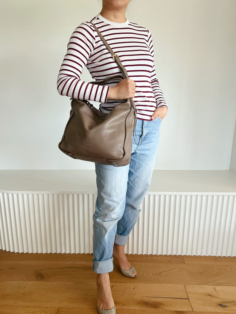 Furla Taupe Leather Side Zip Detail Slouchy 2 Way Shoulder Bag Like New