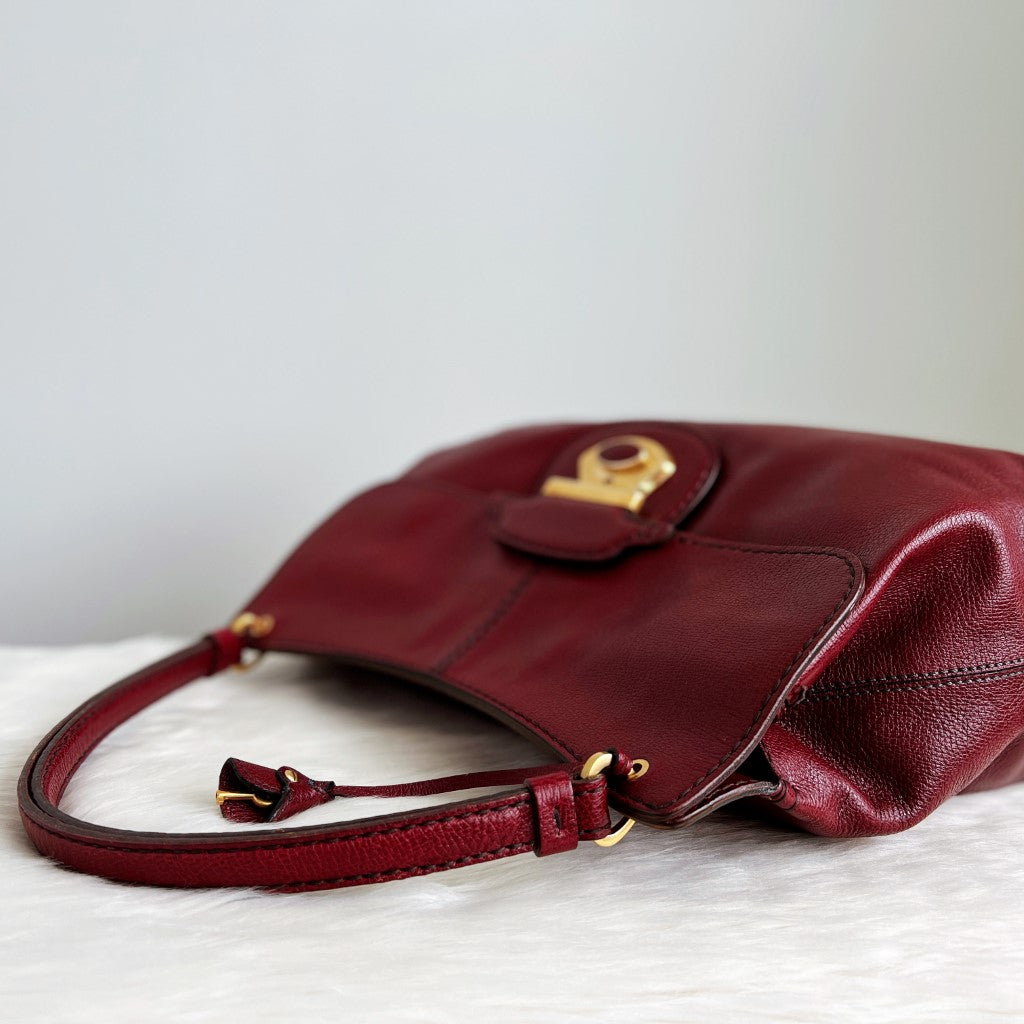 Tod's Bordeaux Leather Signature Buckle Large Shoulder Bag Excellent