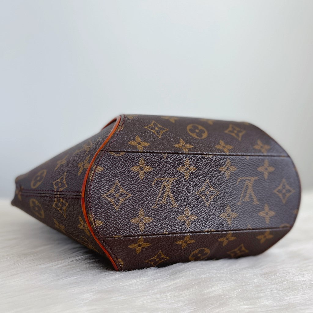 Louis Vuitton Iconic Monogram Ellipse PM Tote Bag