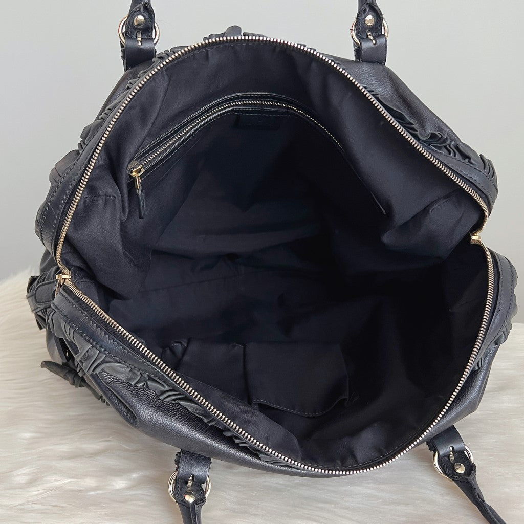 Gucci Black Leather Front Zip Detail Large Shoulder Bag