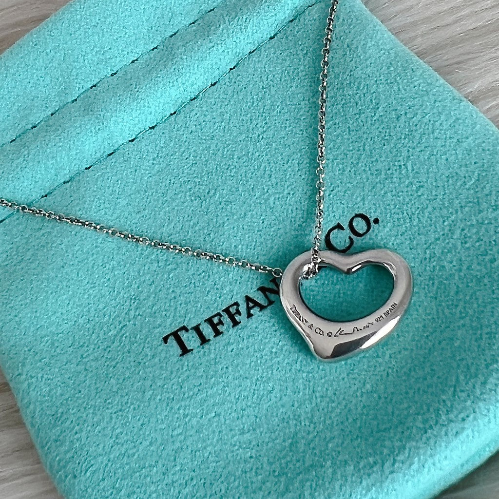 Tiffany & Co. Elsa Peretti Silver Open Heart Necklace Excellent