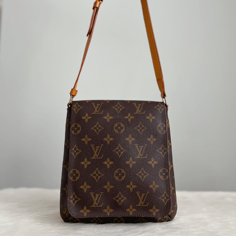 Louis Vuitton Signature Monogram Musette PM Shoulder Bag