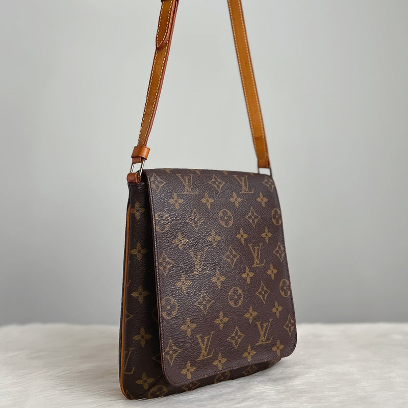 Louis Vuitton Signature Monogram Musette PM Shoulder Bag