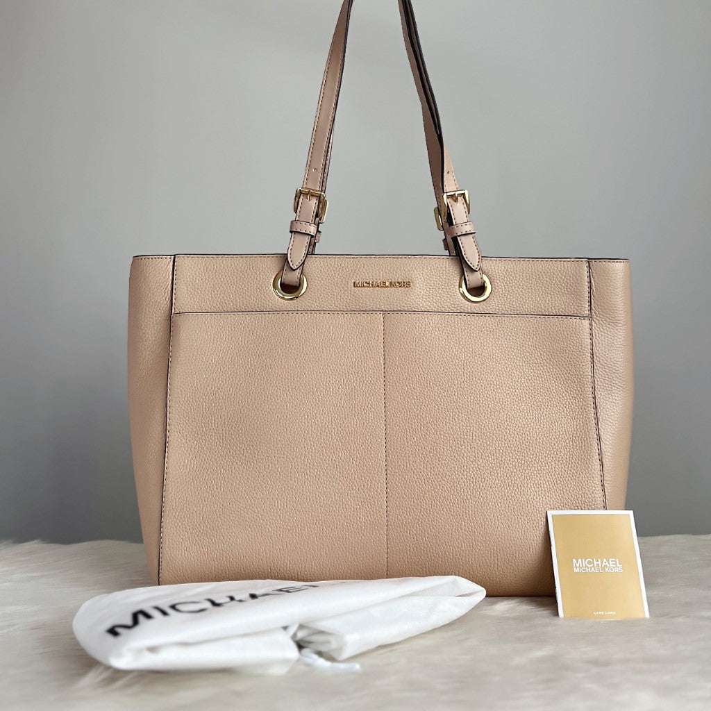 Michael Kors Beige Leather Oversized Shoulder Bag Like New