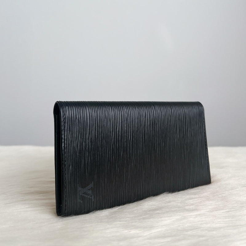 Louis Vuitton Black Leather Epi Classic Fold Unisex Wallet