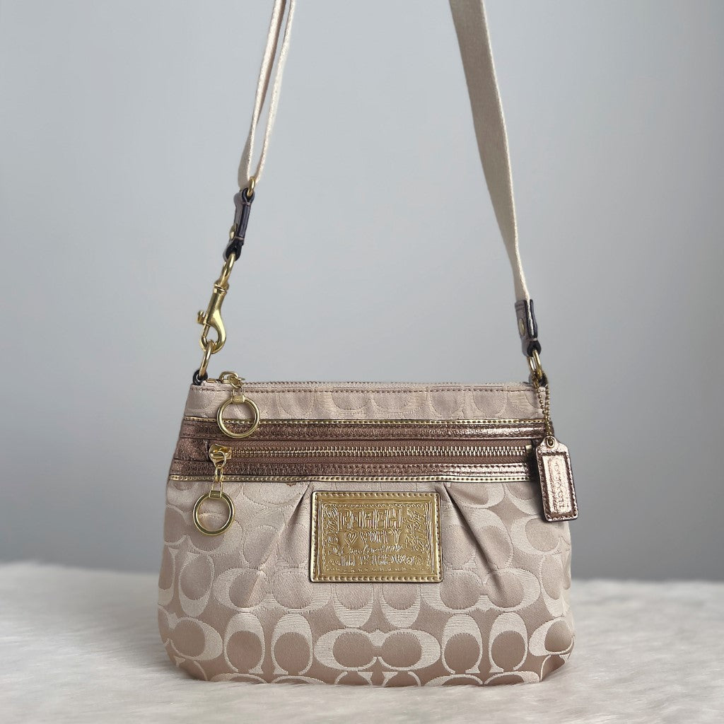 Coach Signature Monogram Front Zip Crossbody Shoulder Bag