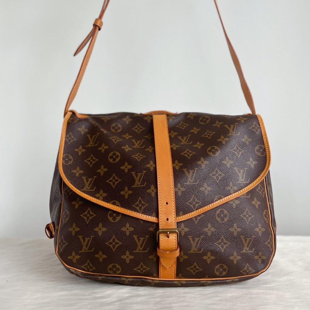 Louis Vuitton Monogram Double Sided Saumur 35 Crossbody Shoulder Bag