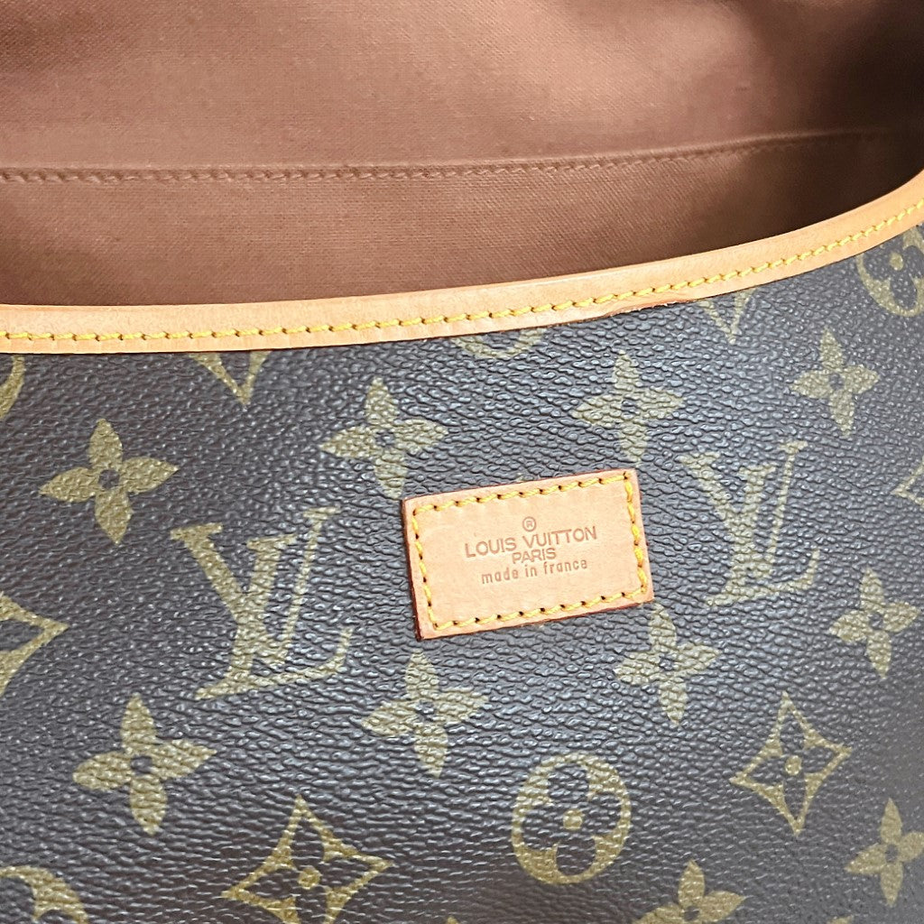 Louis Vuitton Monogram Double Sided Saumur 35 Crossbody Shoulder Bag