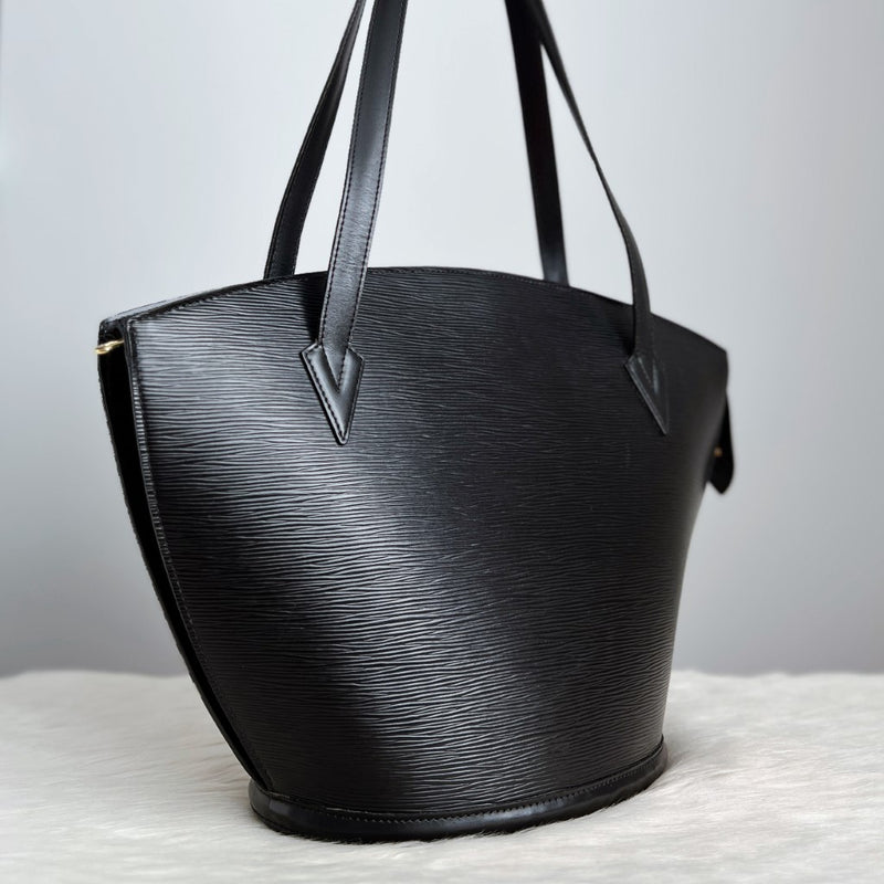 Louis Vuitton Saint Jacques Black Leather Shoulder Bag (Pre-Owned)