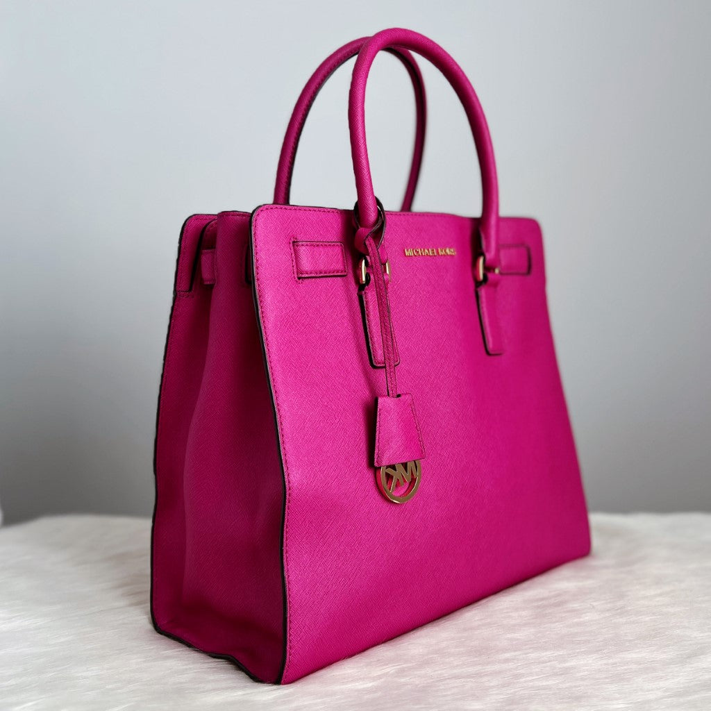 Michael Kors Fuchsia Leather Hamilton Large Shoulder Bag Like New