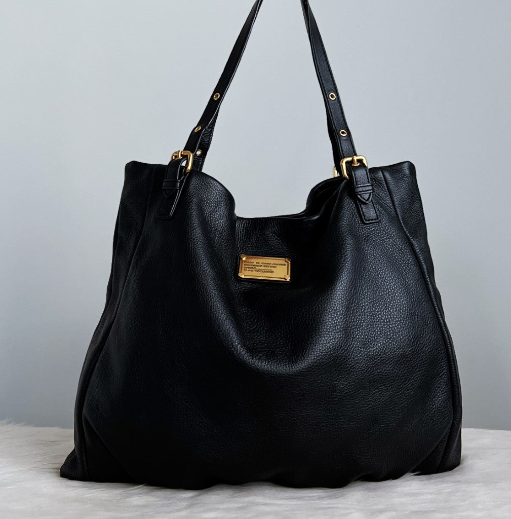 Marc Jacobs Black Leather Oversized Shoulder Bag