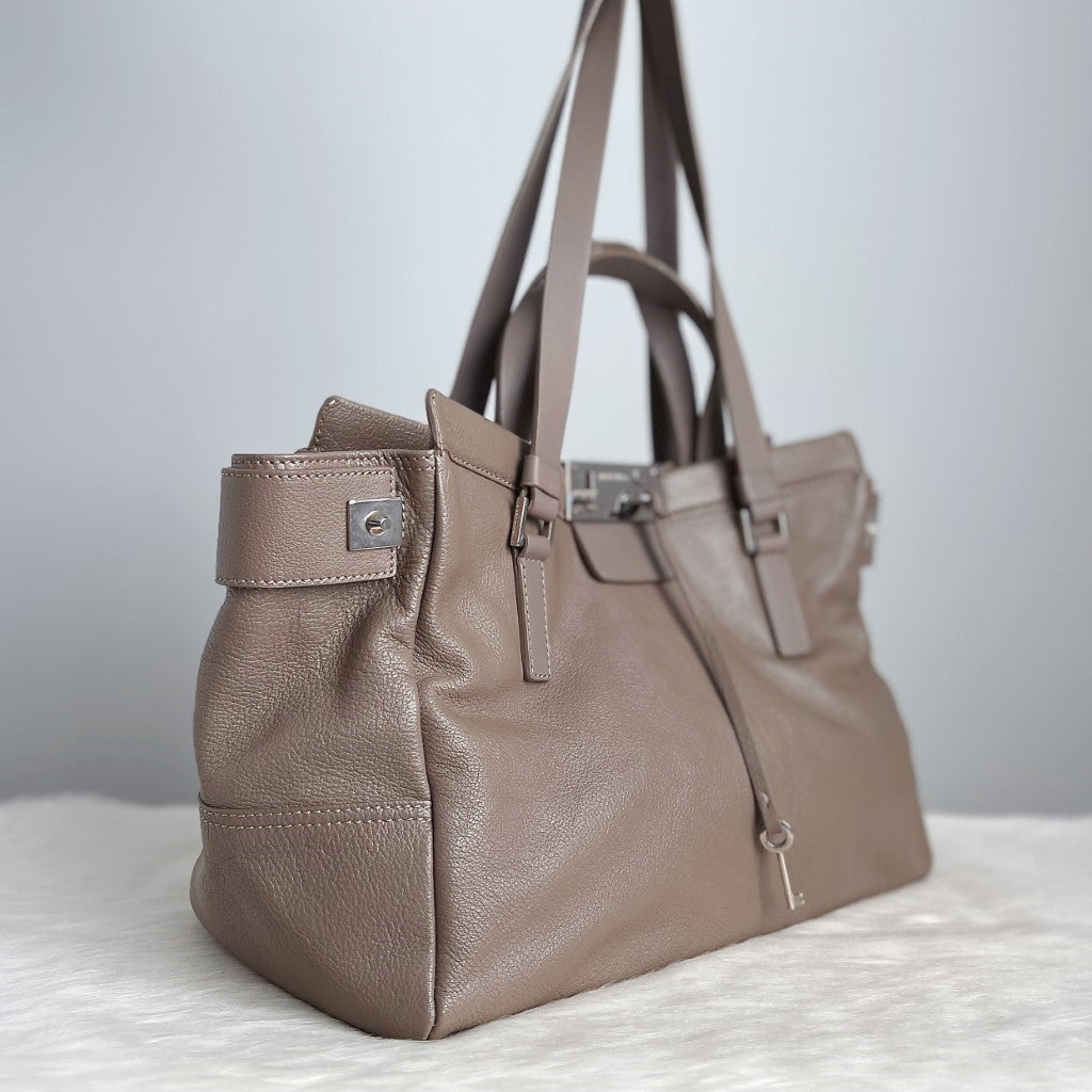 Jimmy Choo Taupe Leather Career Large 2 Way Shoulder Bag Excellent